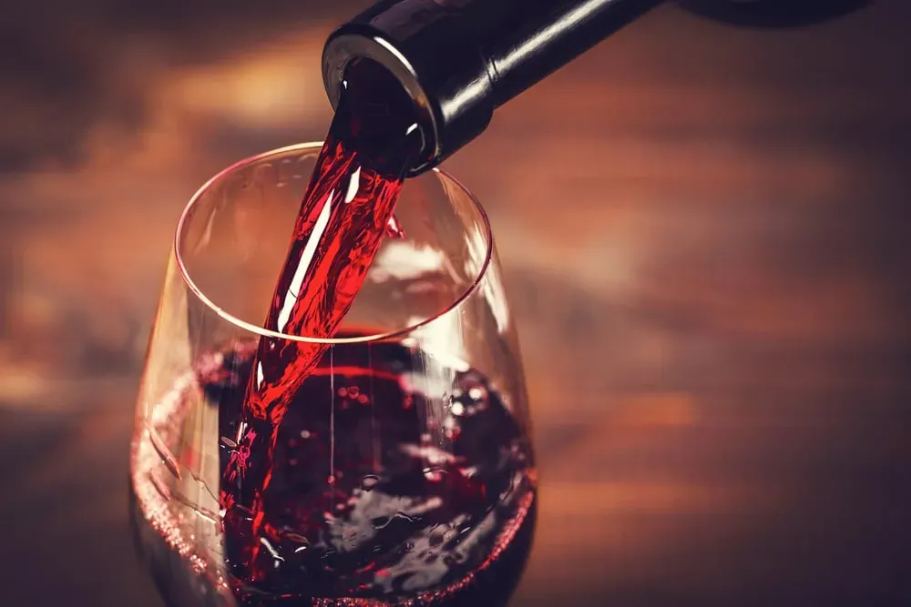 Vente directe de vin à  Boisset-Saint-Priest